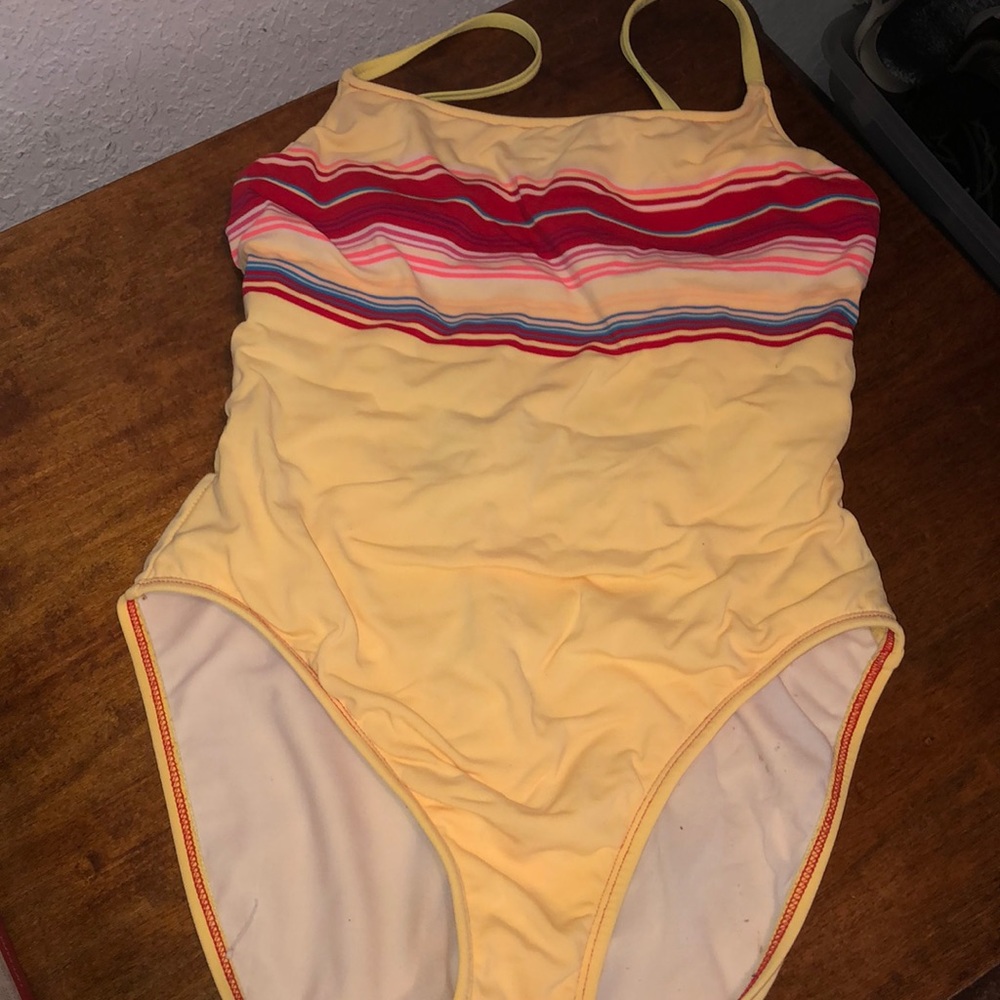 Bathing suit